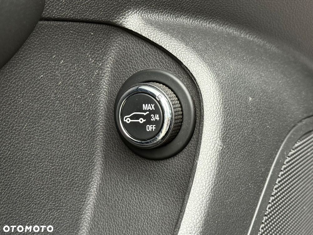 Opel Insignia 2.0 CDTI Exclusive S&S - 11