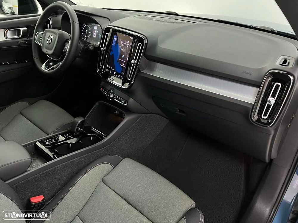 Volvo XC 40 1.5 T4 PHEV Plus Dark - 3