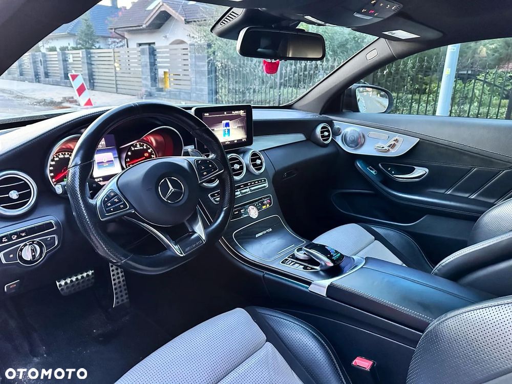 Mercedes-Benz Klasa C AMG 63 S AMG Speedshift 7G-MCT - 14