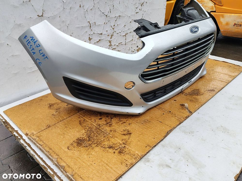 ZDERZAK PRZÓD FORD FIESTA MK7 FL LIFT C6 - 2