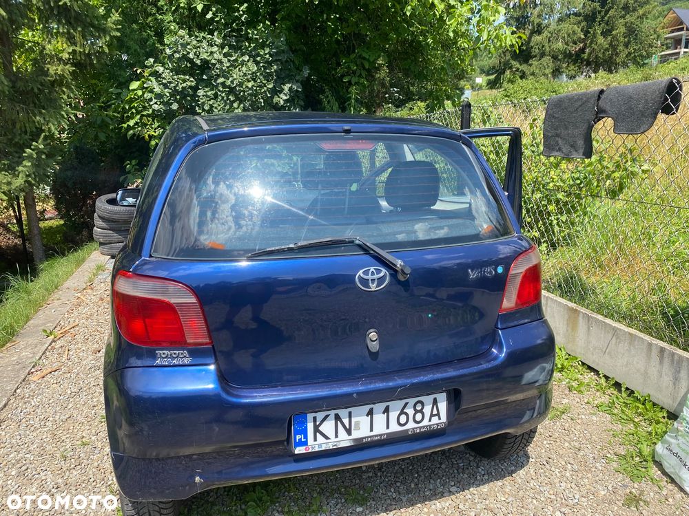 Toyota Yaris 1.0 Pak1 - 3