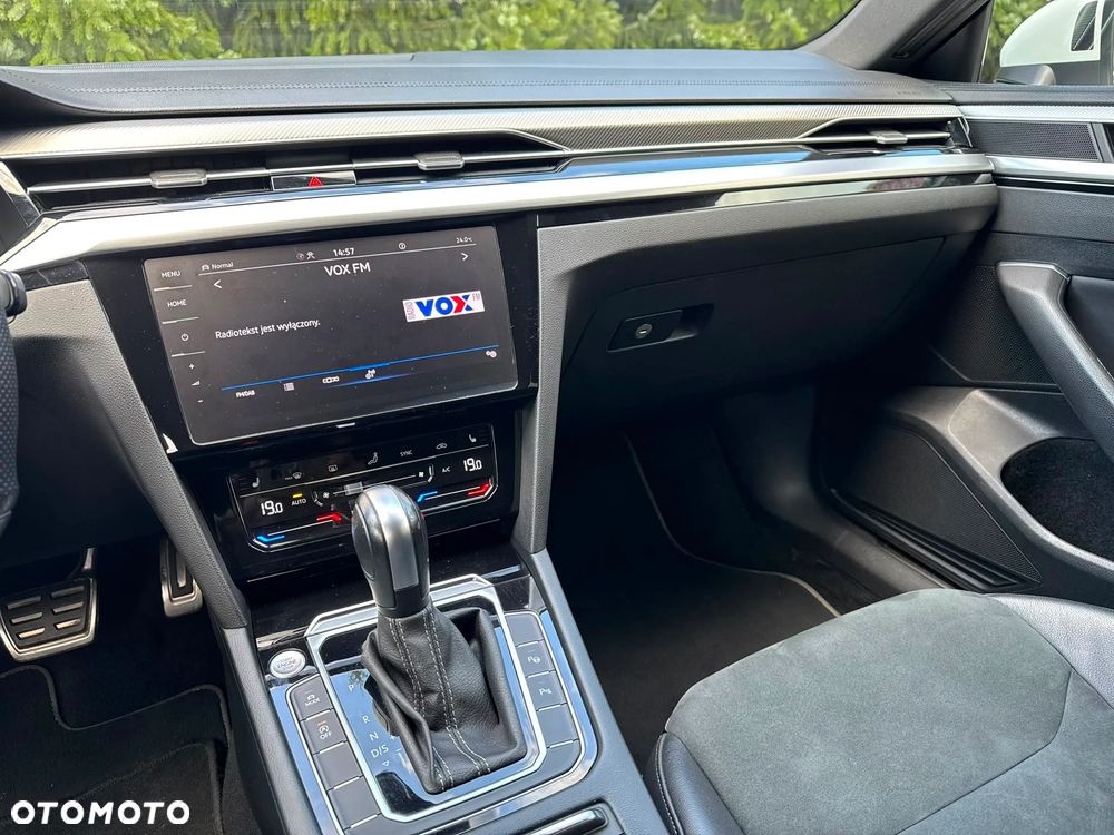 Volkswagen Arteon 2.0 TDI R-Line DSG - 30