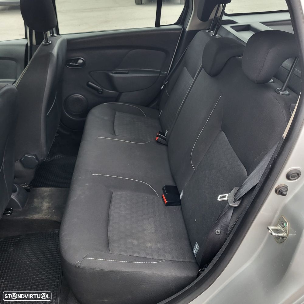 Dacia Logan MCV dCi 90 Laureate - 28