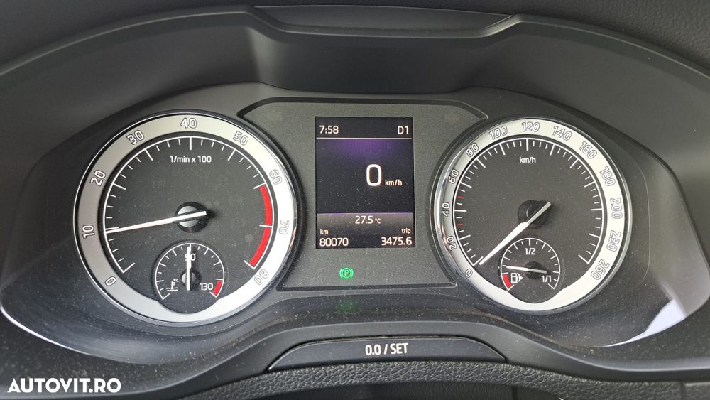 Skoda Karoq 1.5 TSI DSG Ambition - 9