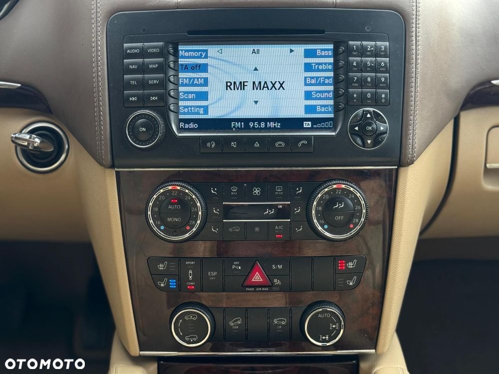 Mercedes-Benz GL 420 CDI - 28