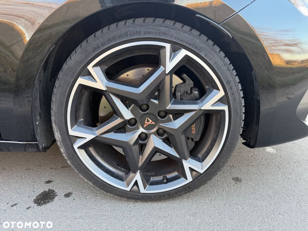 Cupra Leon Sportstourer 2.0 TSI 4Drive DSG VZ - 15
