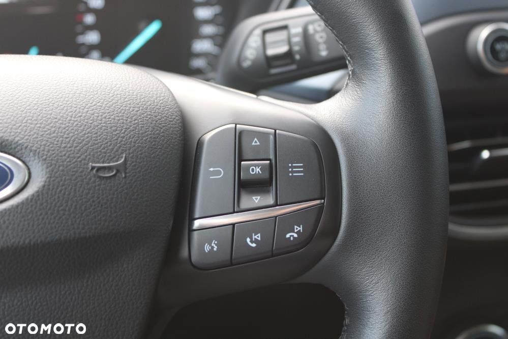 Ford Focus - 30