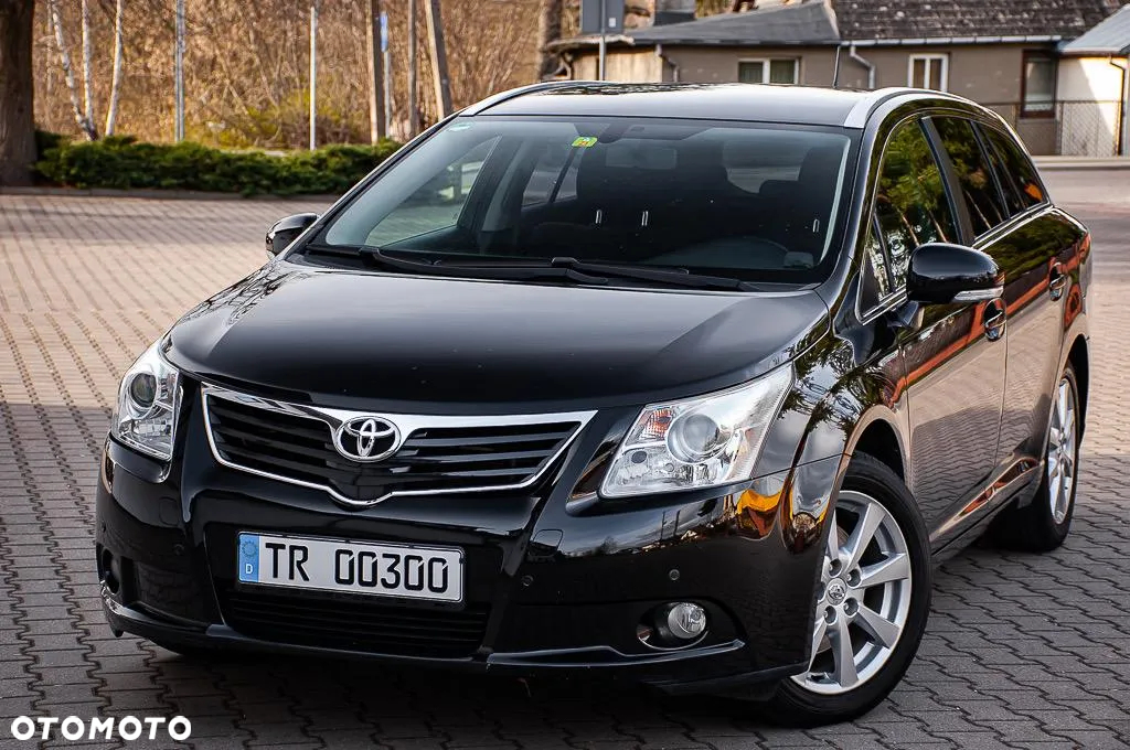 Toyota Avensis 2.2 D-4D X - 7