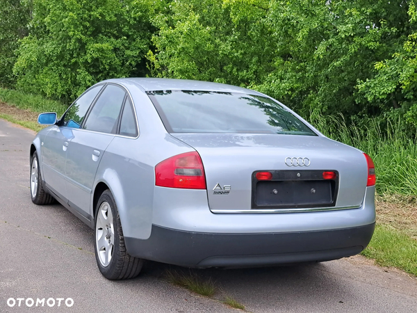 Audi A6 1.8 T quattro