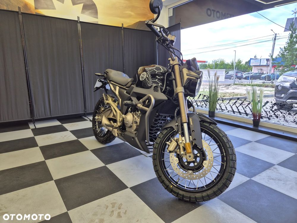 Zontes 125 G1 Spoke - 7