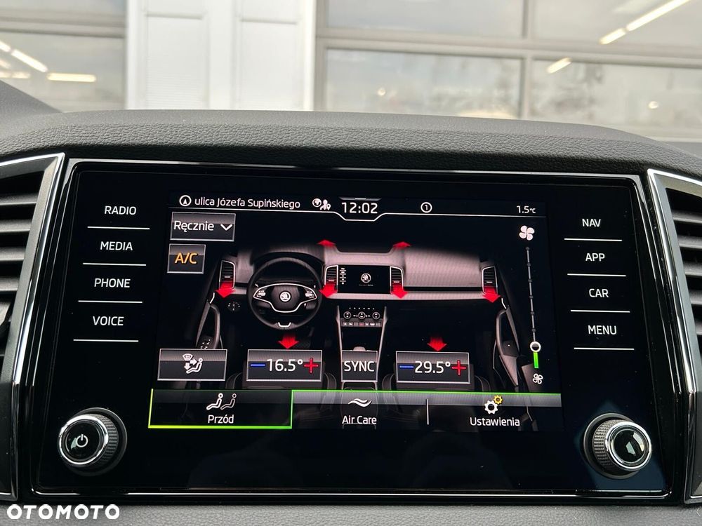 Skoda Karoq 1.5 TSI ACT GPF 4x2 Style DSG - 33