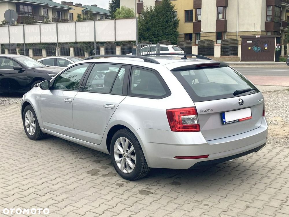 Skoda Octavia 1.6 TDI Ambition - 7