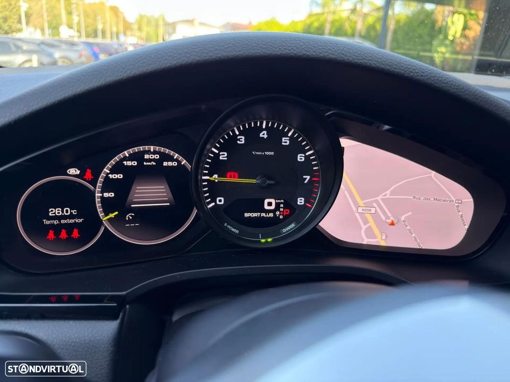 Porsche Cayenne Coupé E-Hybrid Tiptronic S - 36