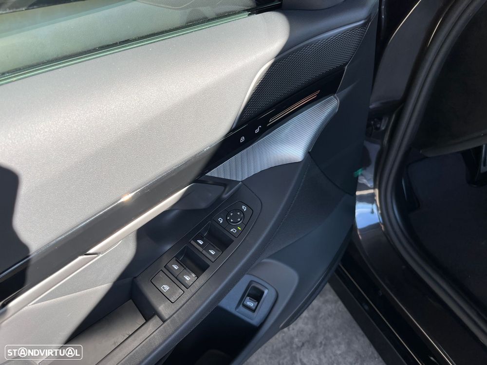 BMW 530 e Pack Desportivo M - 19