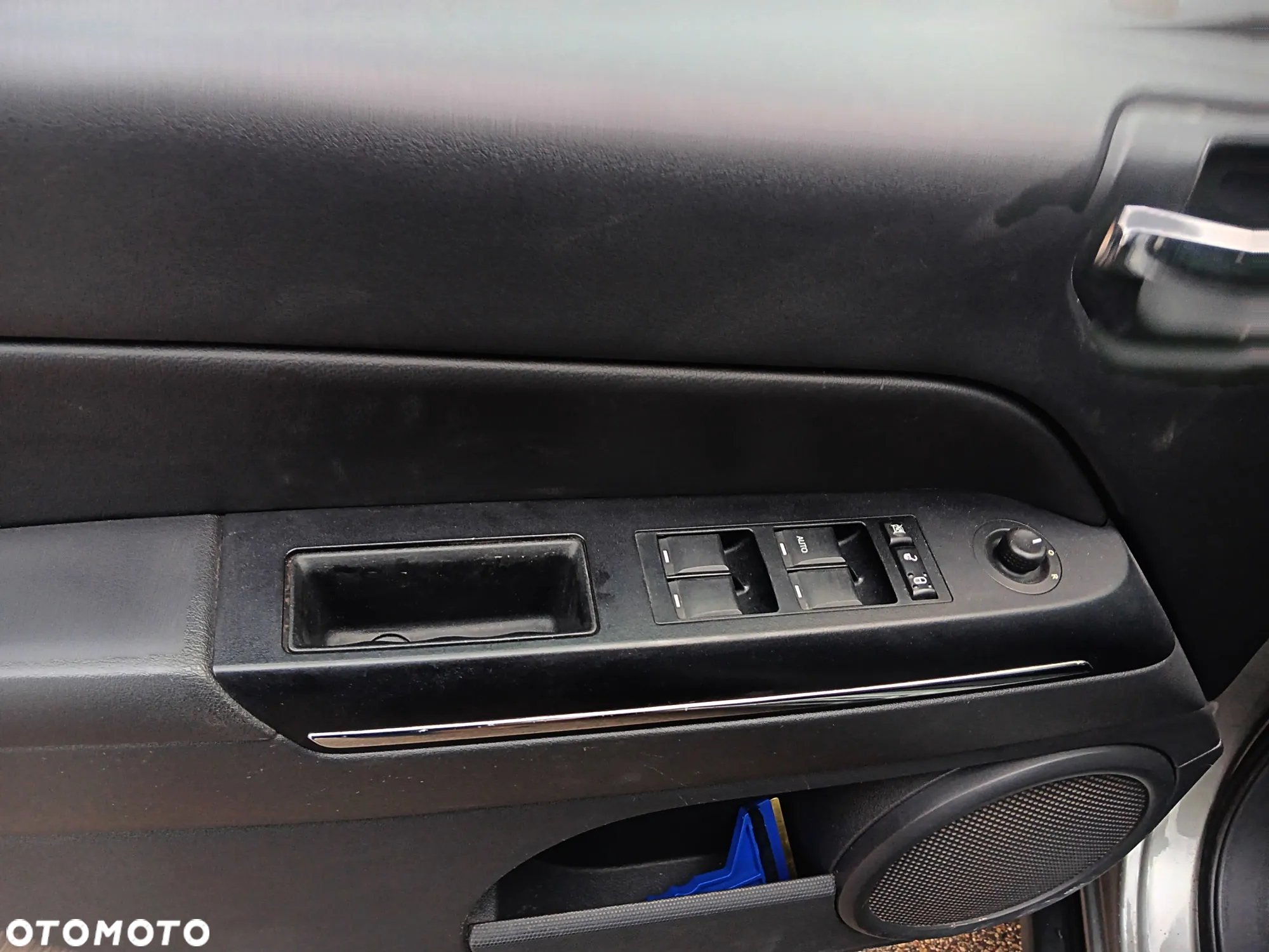 Jeep Compass - 16