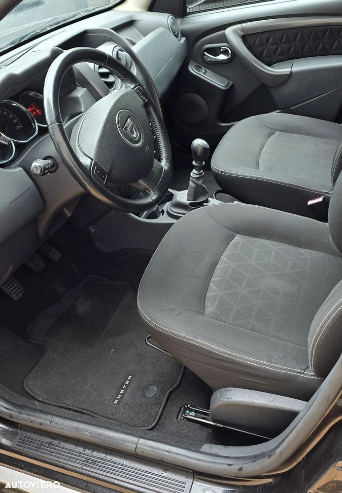Dacia Duster 1.5 dCi 4x4 Laureate - 9