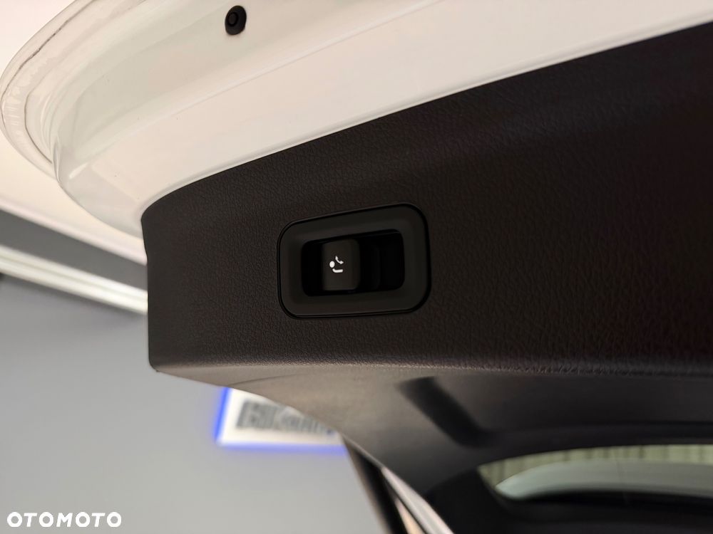 Mercedes-Benz GLE 300 d 4-Matic Premium - 31