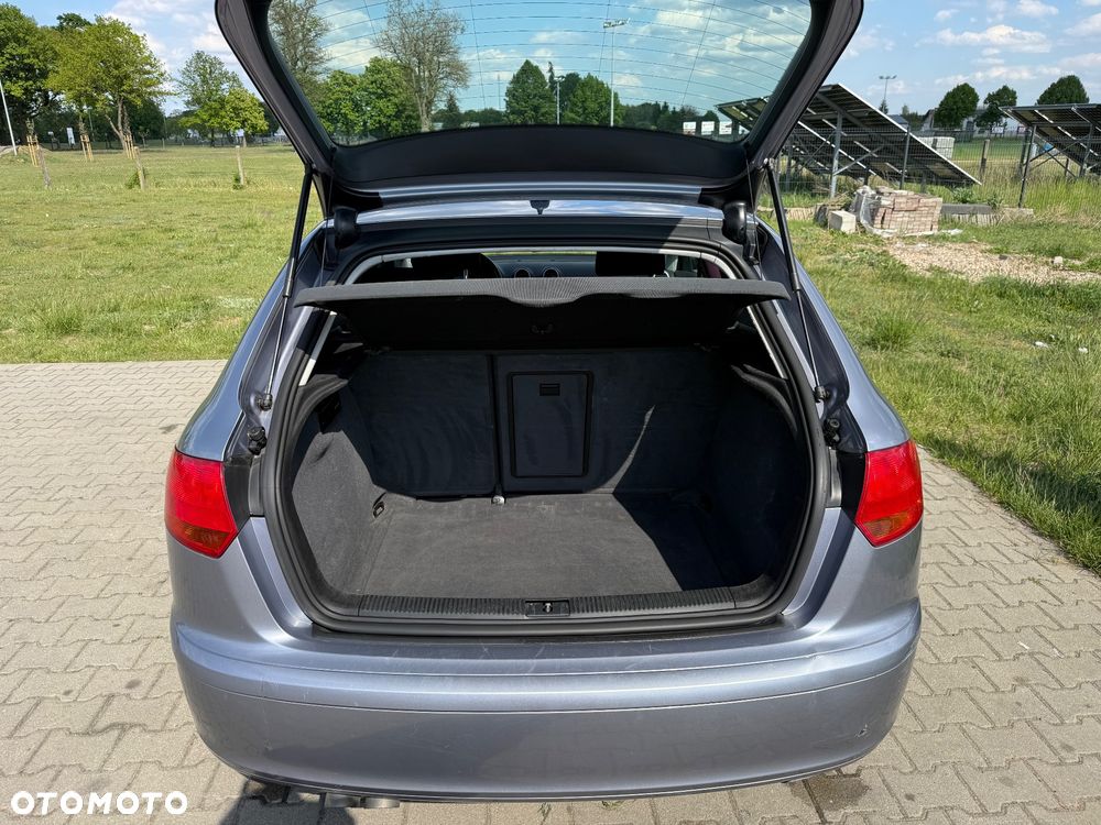 Audi A3 Sportback - 11