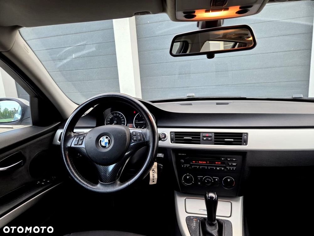 BMW Seria 3 - 22