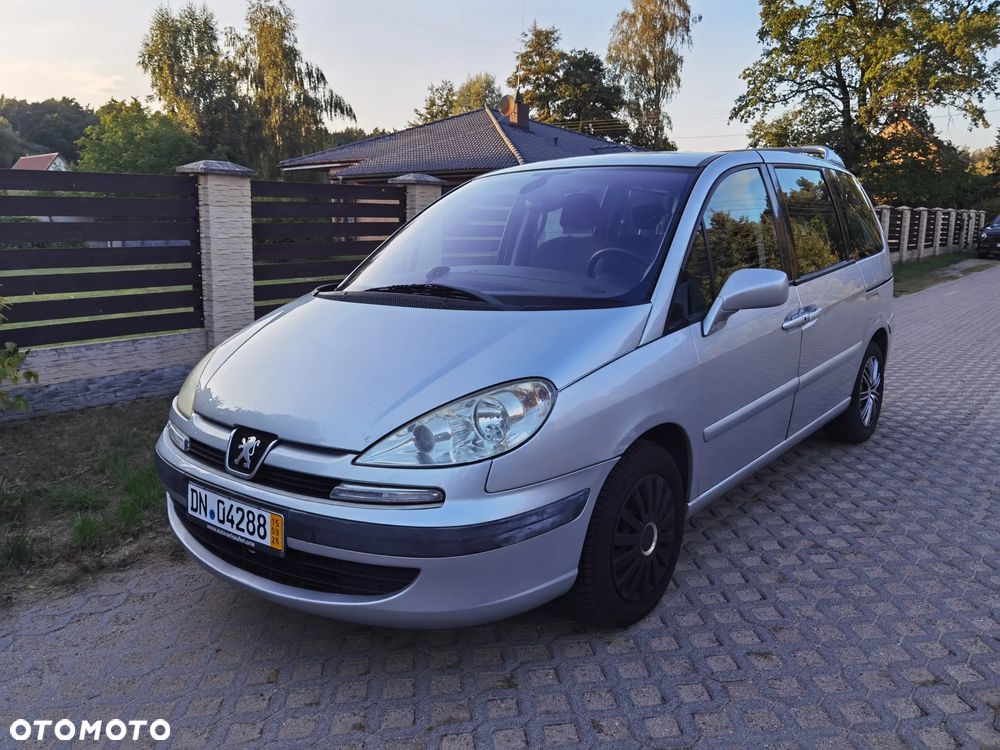 Peugeot 807 2.0 HDi Trendy - 2