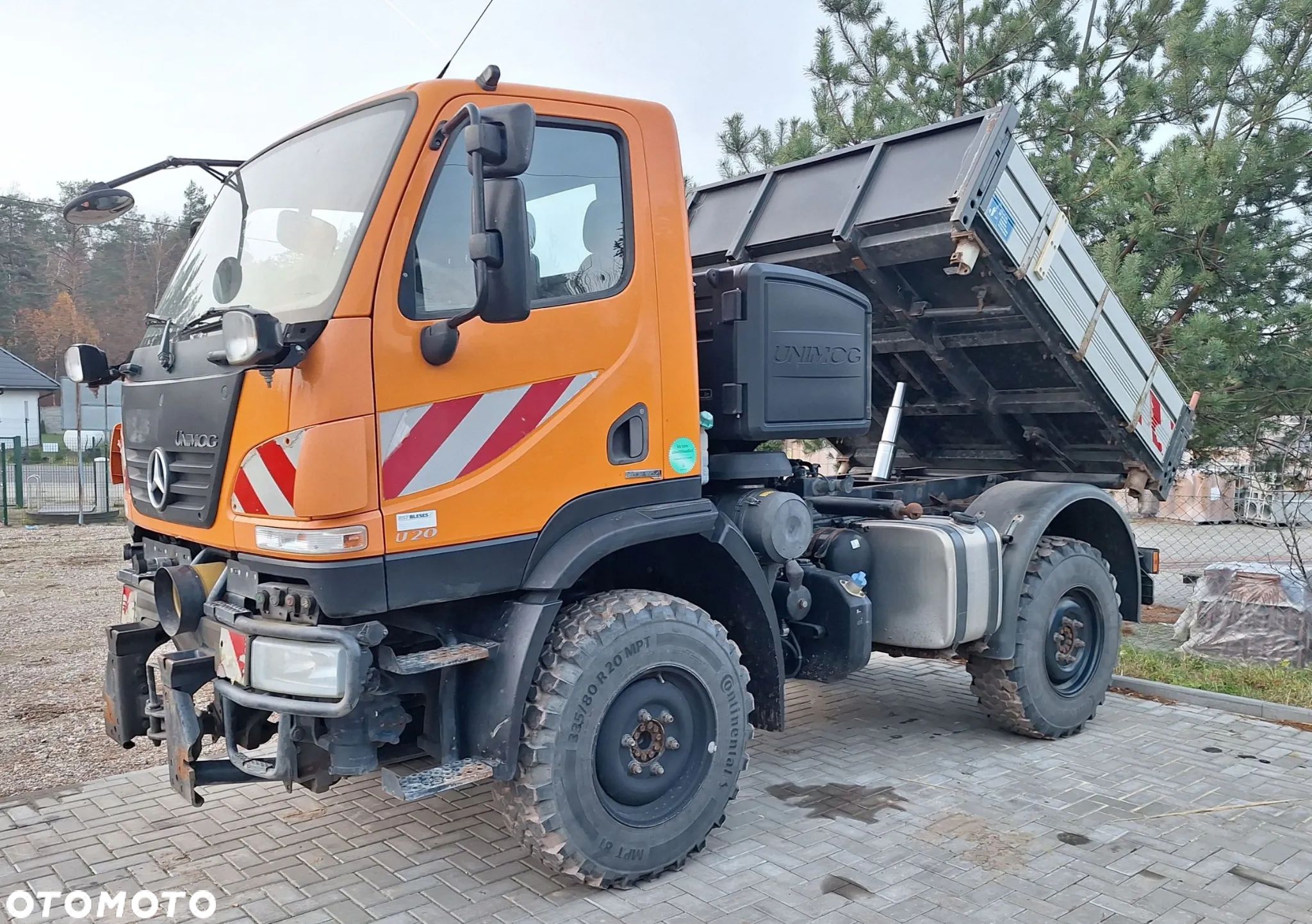 Unimog U20 4X4 Wywrotka - 1