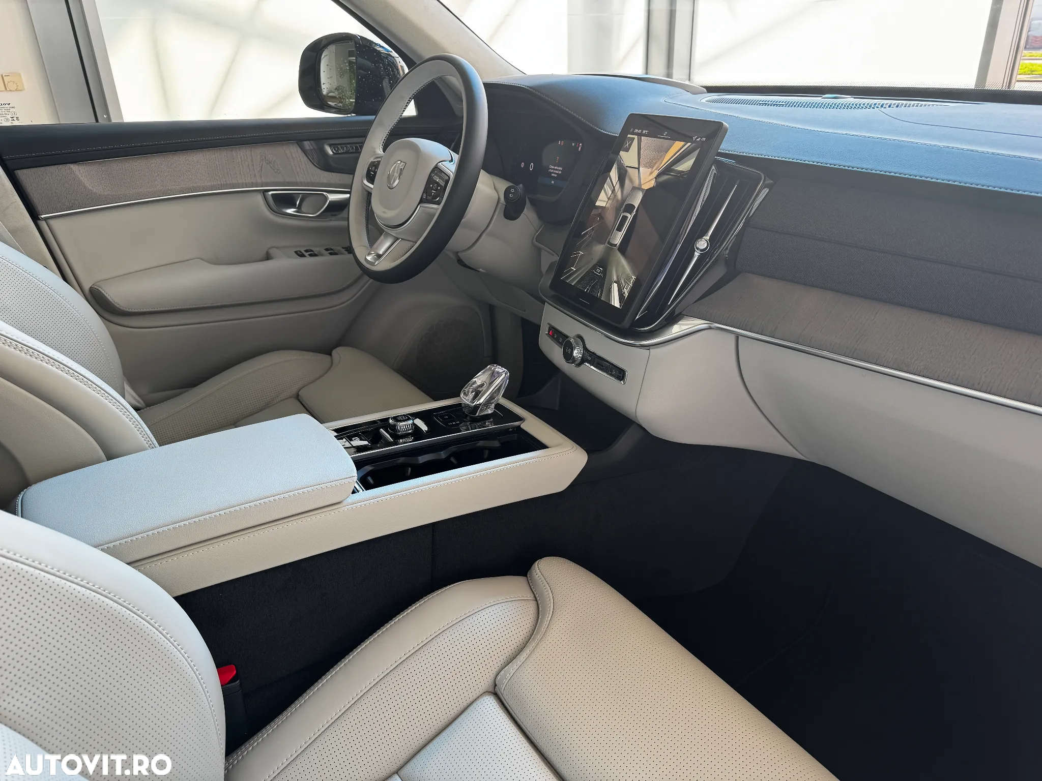 Volvo XC 90 Recharge T8 AWD Ultimate Dark - 11