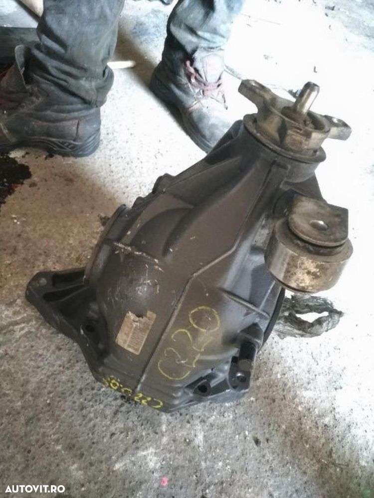 Grup Spate/ Diferential Mercedes C class W204 2.2 CDI 2012 raport 2,47 cod A2043510408, 2073500514 - 3