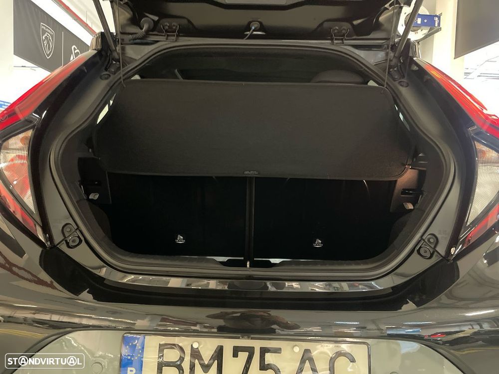 Toyota Aygo X 1.0 Envy - 10