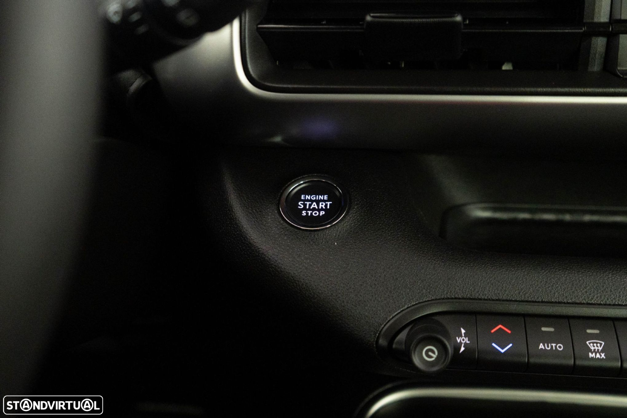 Jeep Avenger 54 kWh Summit Plus - 26