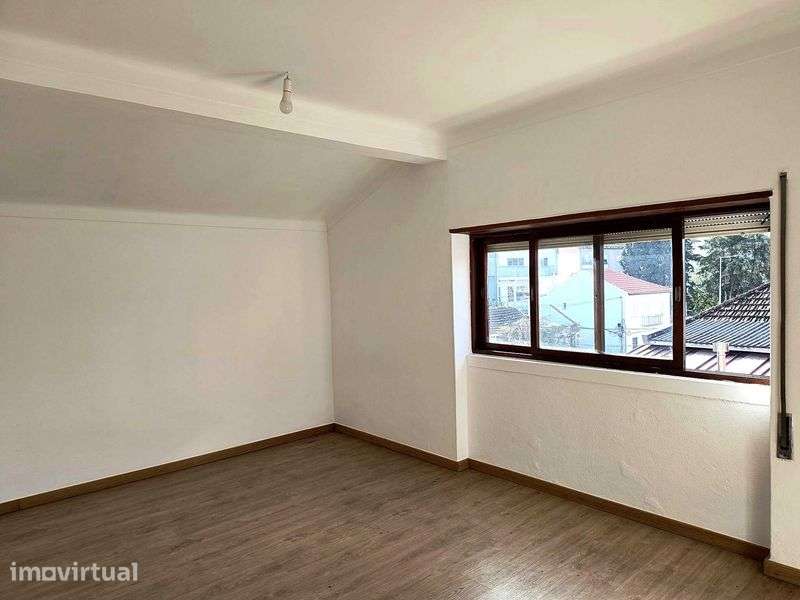 Arrenda-se Apartamento T3 - Coimbra - Grande imagem: 2/10
