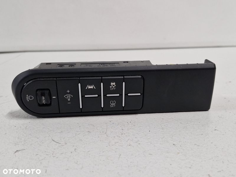 PRO CEED PROCEED III PANEL PRZEŁĄCZNIK REGULACJI ŚWIATEŁ ESP EUROPA 93700-J7HZ0 - 1