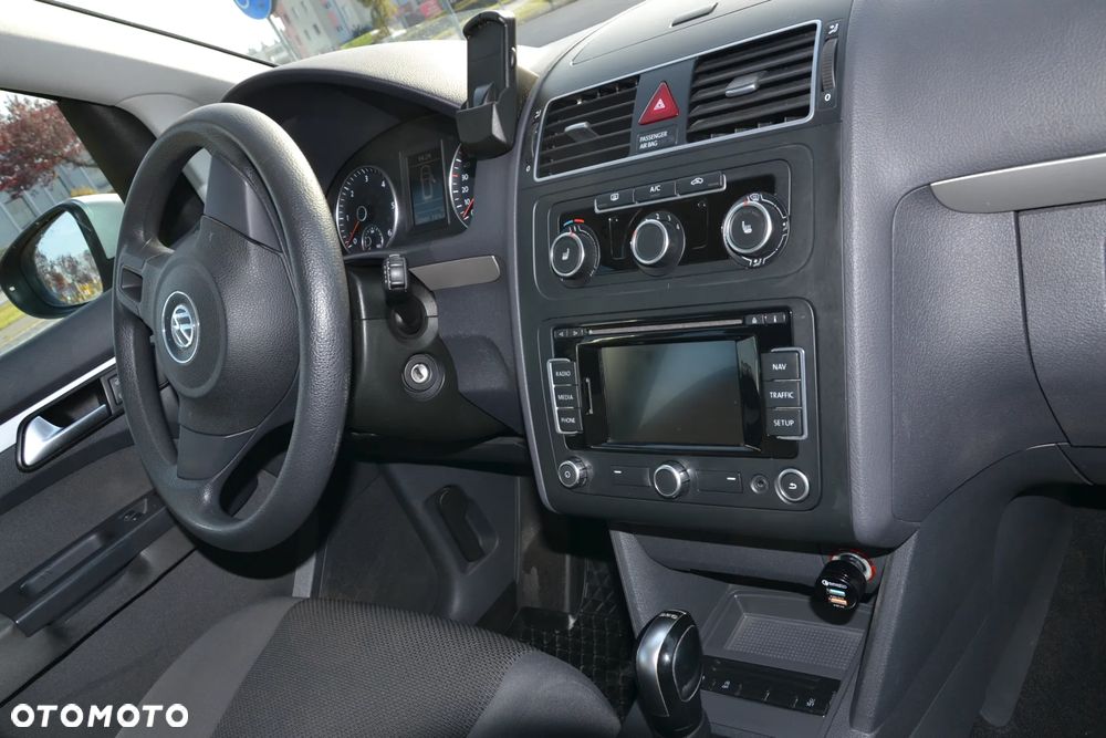 Volkswagen Touran - 7