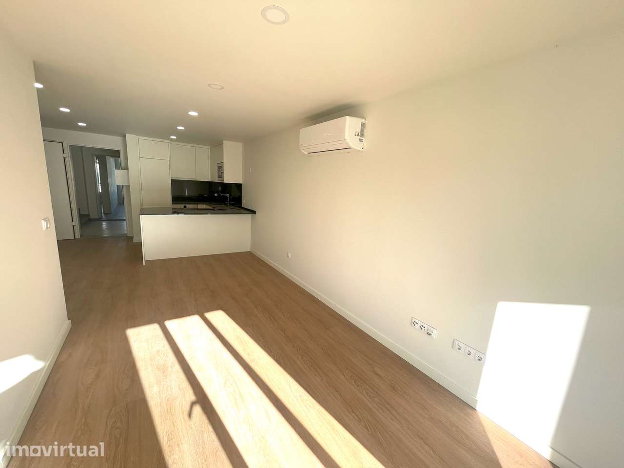 Atenção Investidores - T2 Centro Barcelos - Grande imagem: 2/4