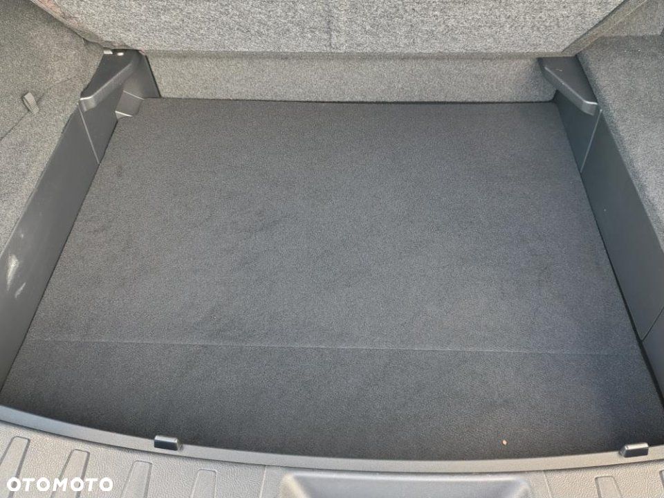 Lexus UX - 13