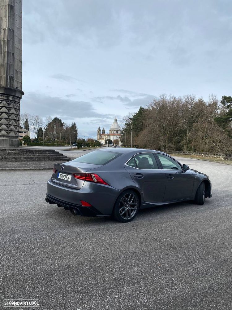 Lexus IS 300H Pack F Sport - 3
