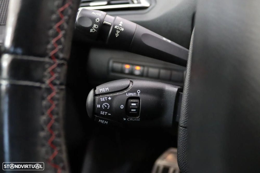 Peugeot 308 1.2 PureTech GT Line - 12