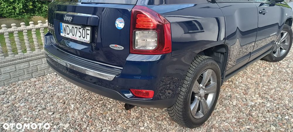 Jeep Compass 2.0 4x2 North - 12