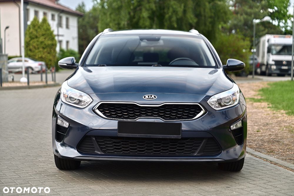 Kia Ceed 1.6 CRDi GT Line - 4