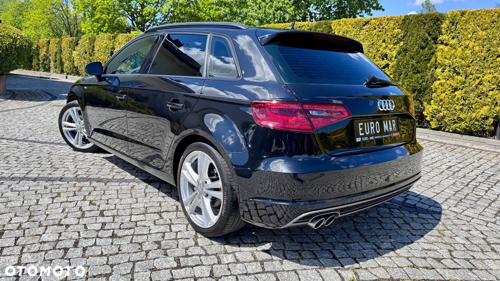 Audi A3 Sportback 1.6 TDI DPF S tronic S line Sportpaket - 11