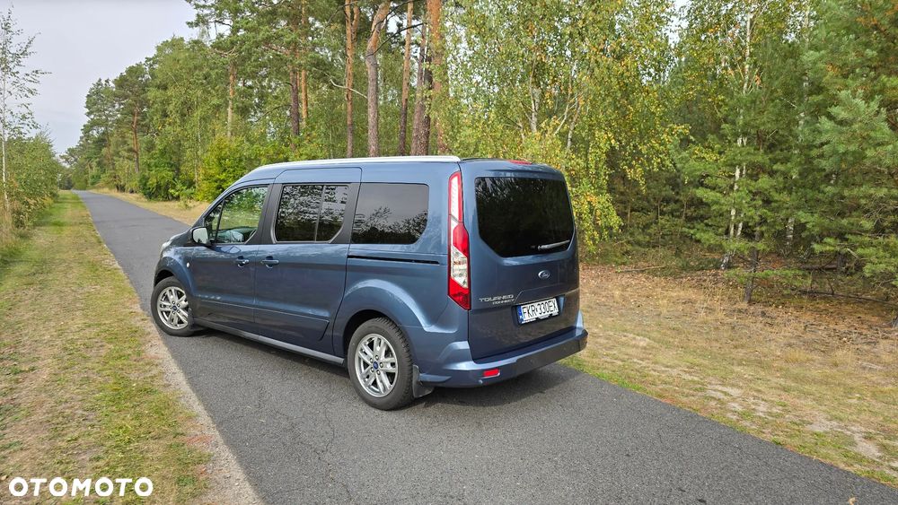 Ford Tourneo Connect - 12