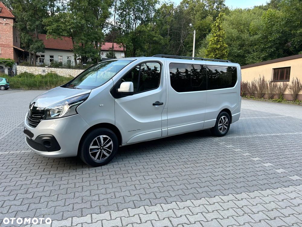 Renault Trafic - 2