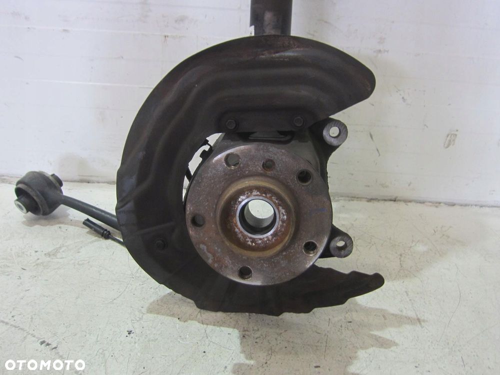 BMW X3 F25 X4 F26 ZWROTNICA LEWA AMORTYZATOR WAHACZ LEWY WAHACZE 6796315 - 2