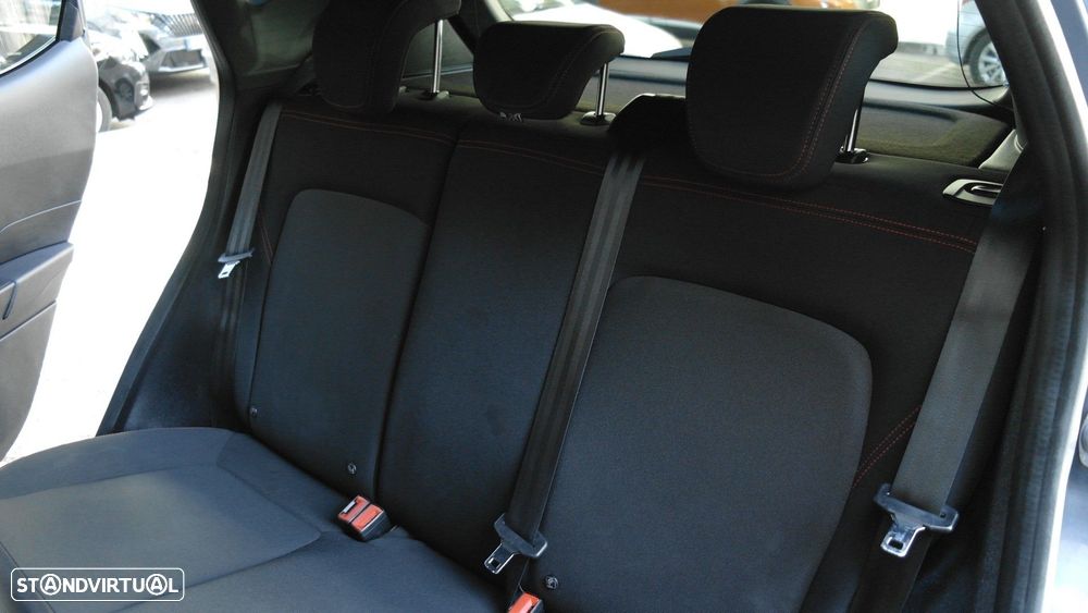 Ford Fiesta 1.0 EcoBoost ST-Line - 22