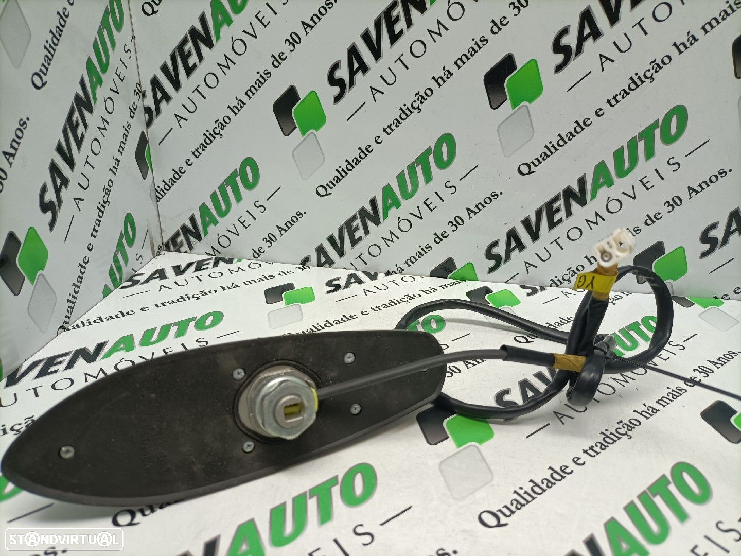Base Antena Toyota Avensis Combi (_T27_) - 3