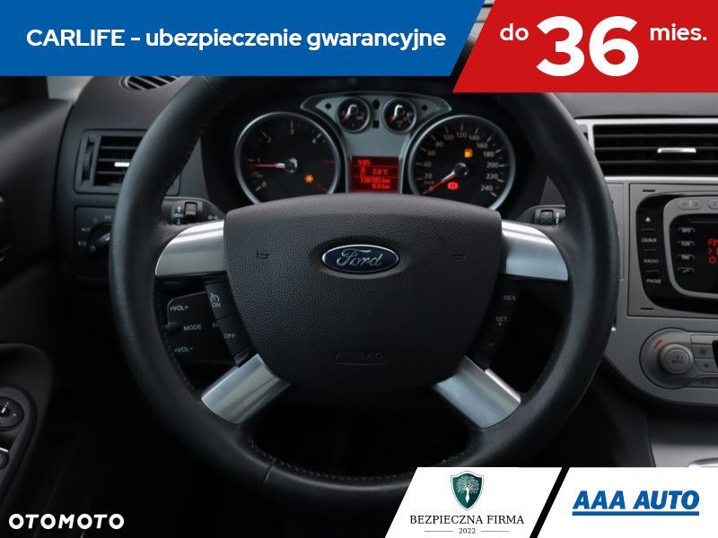 Ford Kuga - 19