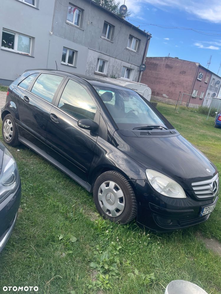 Mercedes-Benz Klasa B - 1