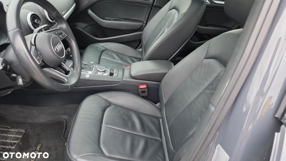Audi A3 Limousine 2.0 TFSI quattro S tronic design - 10