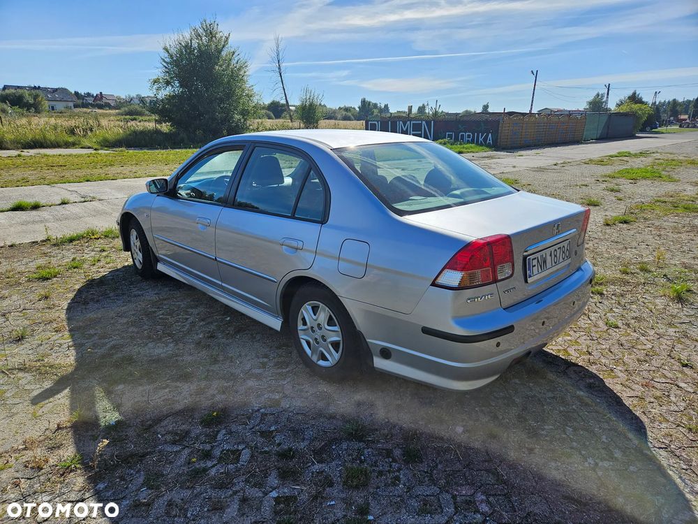 Honda Civic 1.6i LS - 1