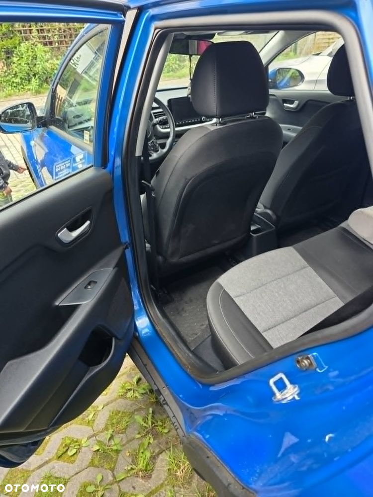Kia Stonic 1.2 M - 10