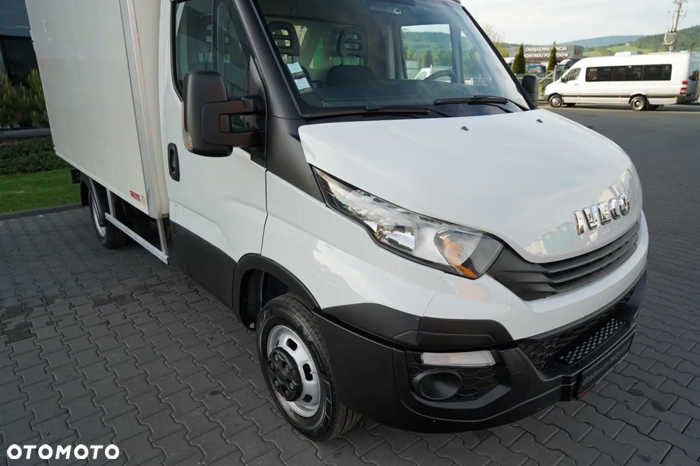 Iveco DAILY 35-140 / CHŁODNIA / THERMO KING / REGAŁY / MANUAL / BLIŹNIAK / - 12